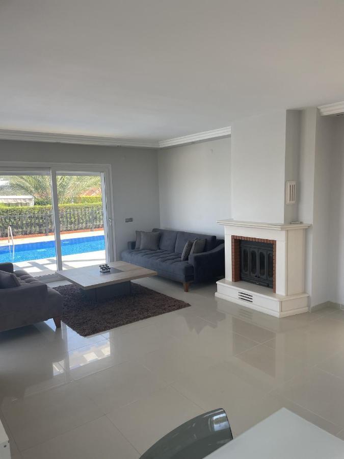 Luxury Villa With Amazing View, Çeşme Extérieur photo