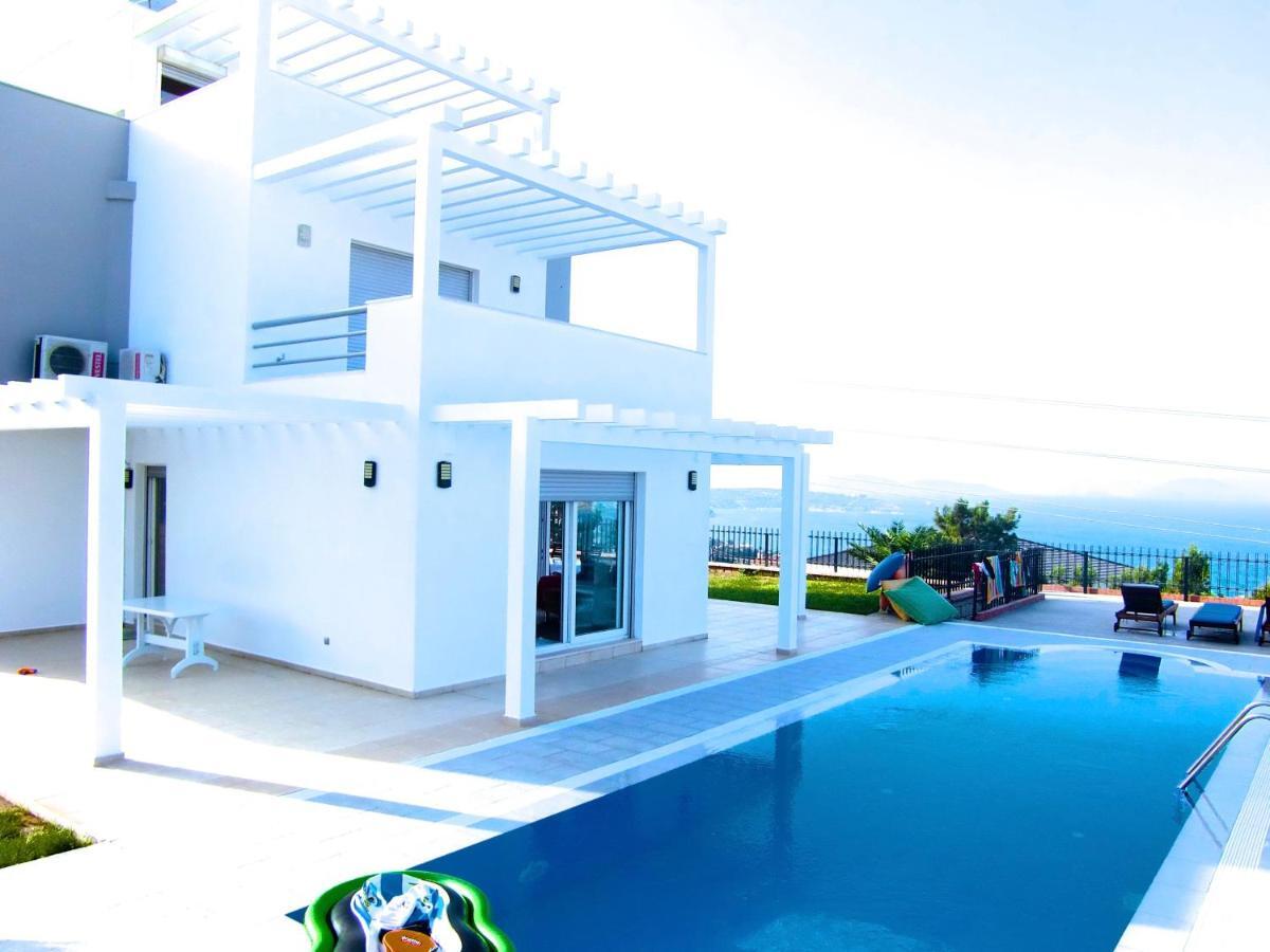 Luxury Villa With Amazing View, Çeşme Extérieur photo